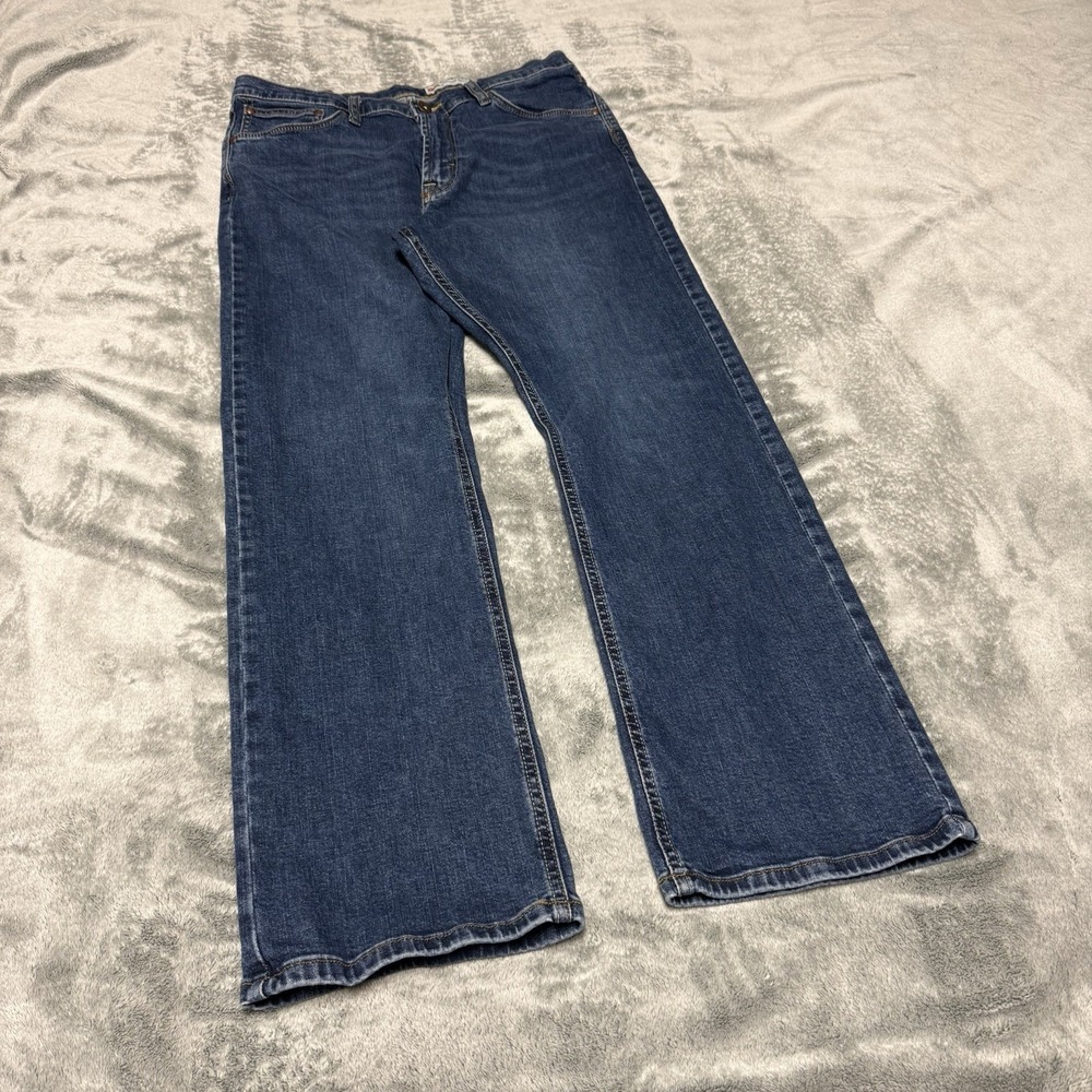 Wranglers Relaxed Boot Jeans Men Size 34x32 Blue Denim Cowboy Americana Western